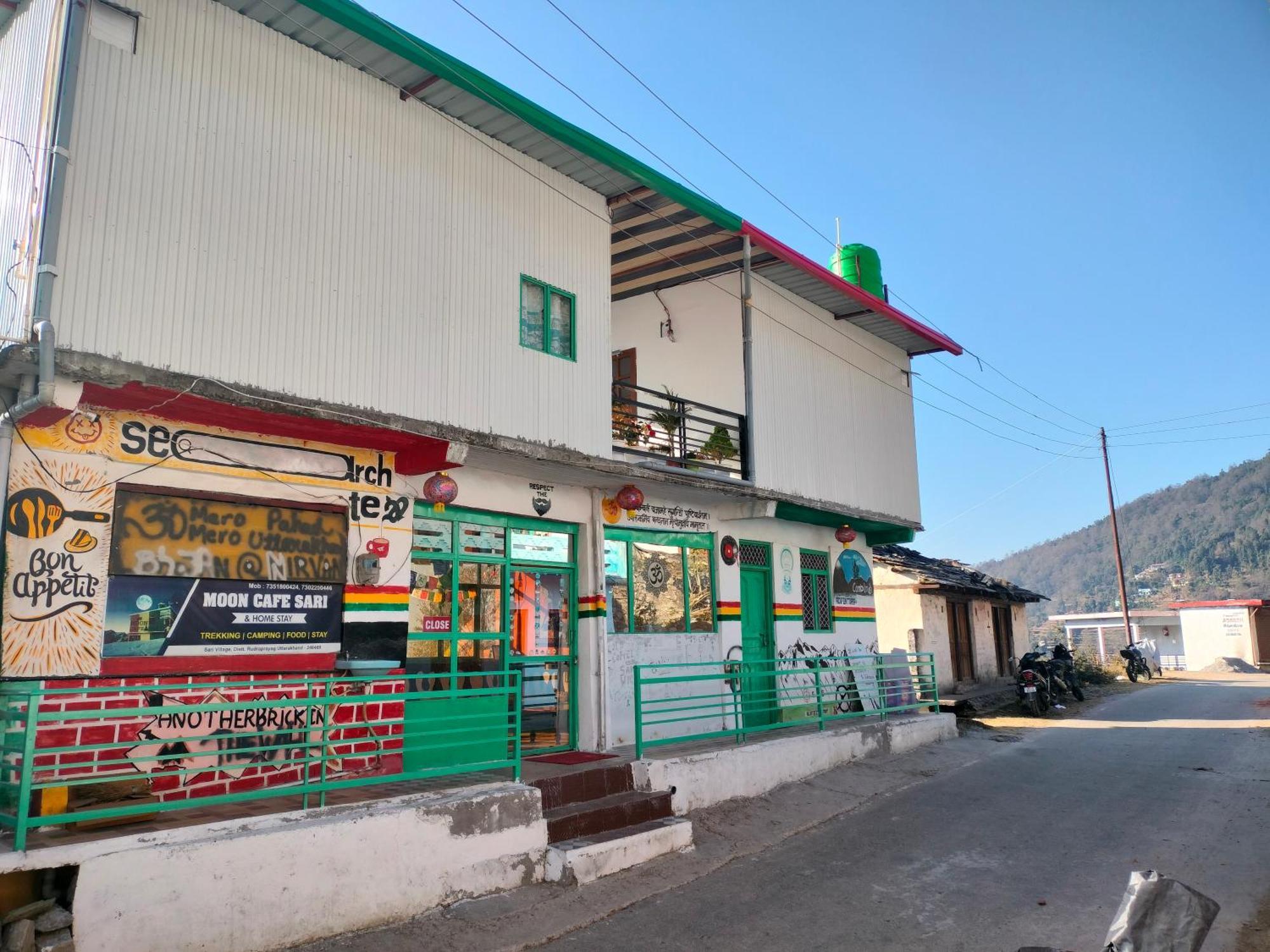 Moon Hotel Tungnath Ukhimath Eksteriør billede